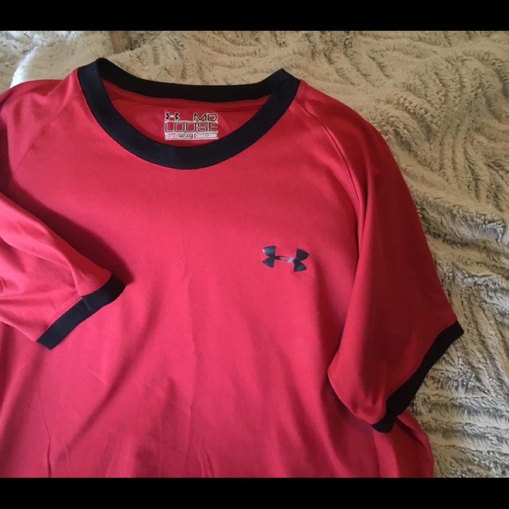 Men’s Under Armour Dry Fit shirt